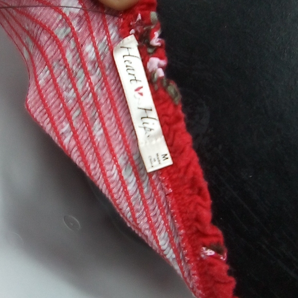 Red Floral Tube Crop Top - Picture 5 of 15